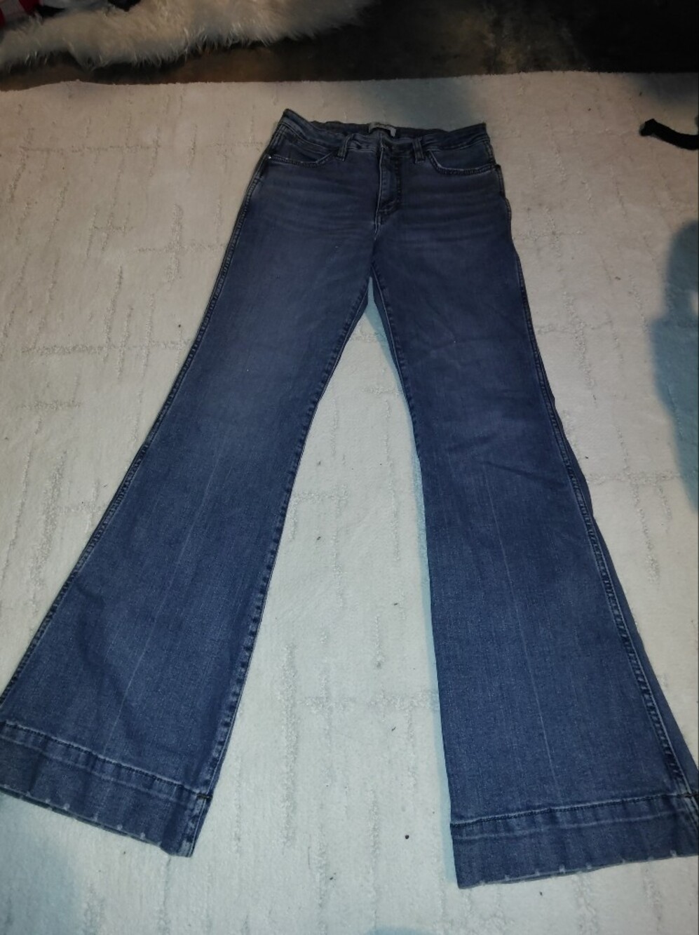 Women’s Classic Dark Blue Stretch Jeans